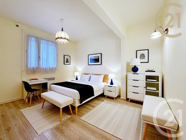 Appartement T5 à vendre  6 pièces - 137,77 m2 MONTELIMAR - 26