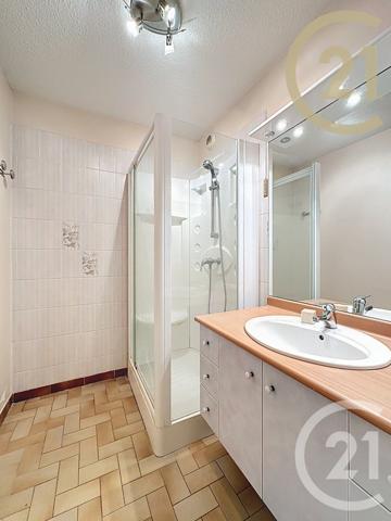 Appartement T5 à vendre  6 pièces - 137,77 m2 MONTELIMAR - 26