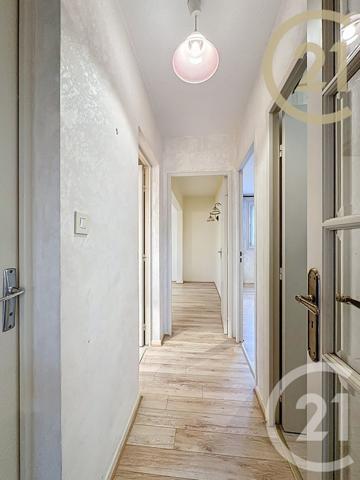 Appartement T5 à vendre  6 pièces - 137,77 m2 MONTELIMAR - 26