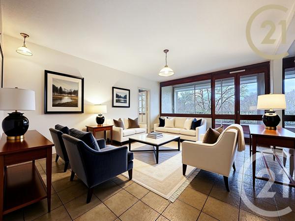 Appartement T5 à vendre  6 pièces - 137,77 m2 MONTELIMAR - 26