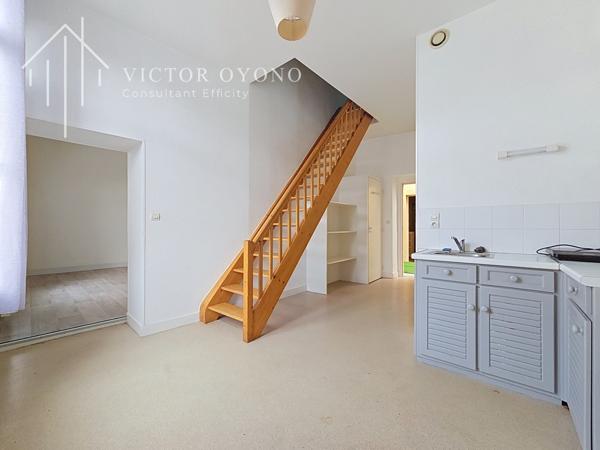 Immeuble
         9 pièces
        - 270 m² 235 000 €*