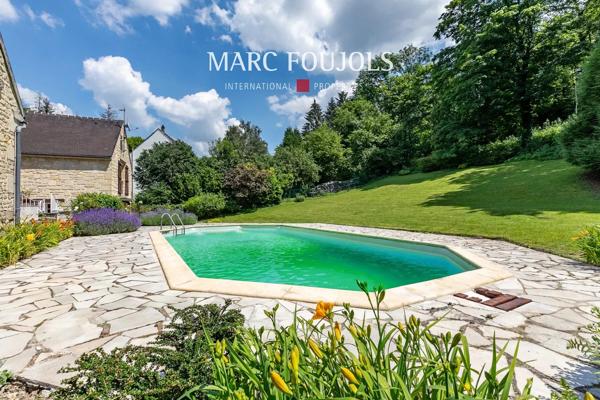 Longère avec dépendance et piscine