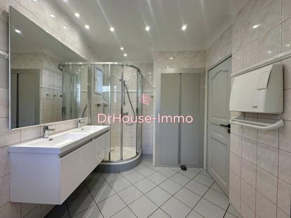 Maison à vendre 7 pièces de 236 m²