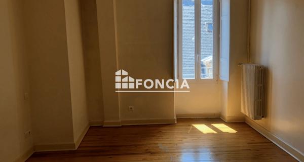 Location Appartement 3 pièces 84.86 m² - Valence 26000