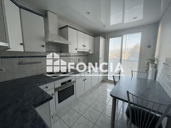 Location Appartement 4 pièces 94.36 m² - 79 ET 81 AVENUE JEANNE D'ARC Grenoble 38100