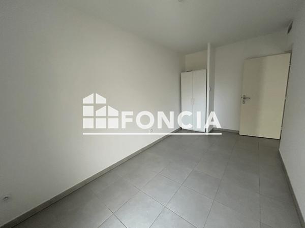 Location Appartement 3 pièces 61.2 m² - LES FABRIQUES Marseille 13015