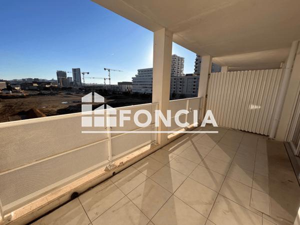 Location Appartement 3 pièces 61.2 m² - LES FABRIQUES Marseille 13015