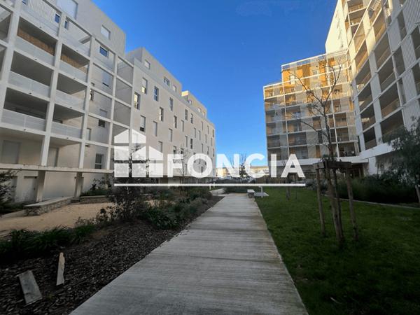 Location Appartement 3 pièces 61.2 m² - LES FABRIQUES Marseille 13015