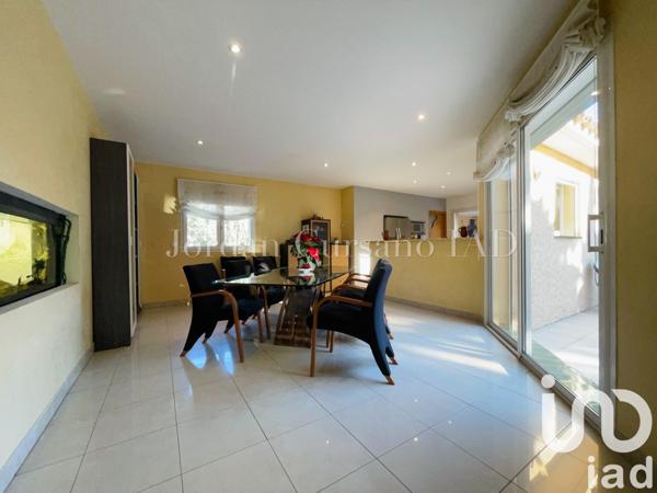 Maison à vendre 5 pièces 167 m² Saint-Estève