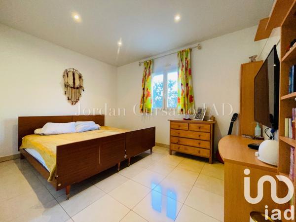 Maison à vendre 5 pièces 167 m² Saint-Estève