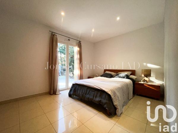 Maison à vendre 5 pièces 167 m² Saint-Estève