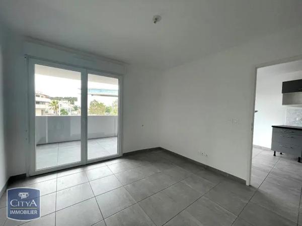 Appartement à louer 2 pièces 34.4m²