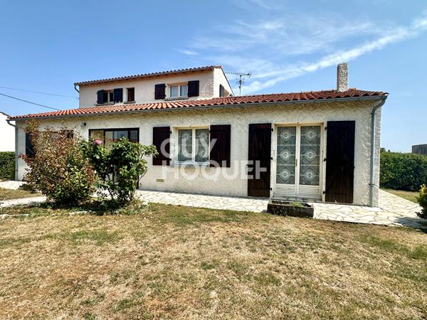 Maison à Doix-les-Fontaines