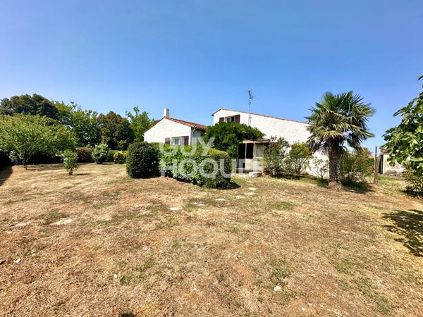 Maison à Doix-les-Fontaines