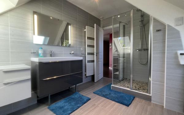 Maison à vendre    6 pièces •  Mennecy