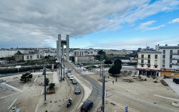 Appartement à vendre    4 pièces •  Brest