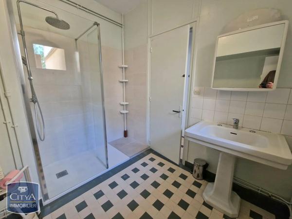 Maison à vendre 8 pièces 163m² Saumur (49400)