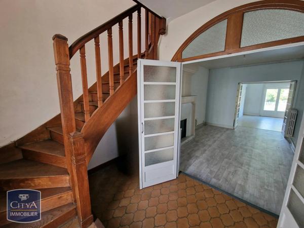 Maison à vendre 8 pièces 163m² Saumur (49400)