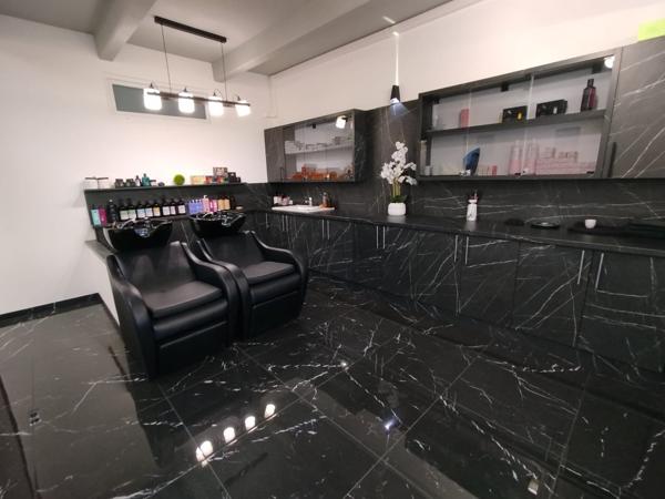 Murs commerciaux à LA GAUDE (06610)