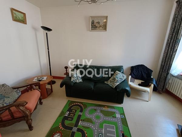 Maison de 84 m² avec terrasse à SAIL SOUS COUZAN