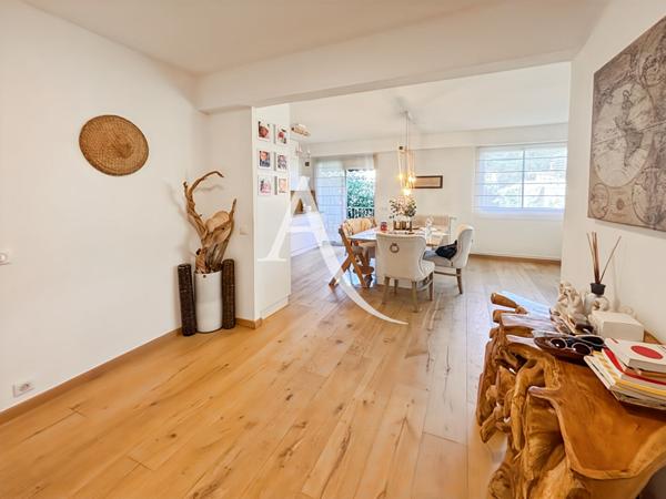 Appartement Le Cannet 3/4pièce(s) 98 m2