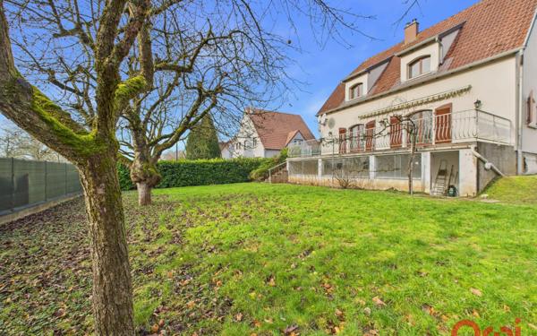 Maison à vendre    5 pièces • 145 m2 Lampertheim