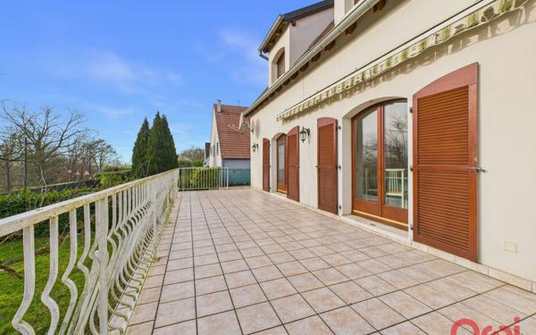 Maison à vendre    5 pièces • 145 m2 Lampertheim