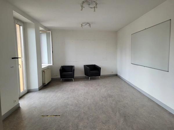 Vente Maison 5 pièces 143 m2 à Lavelanet