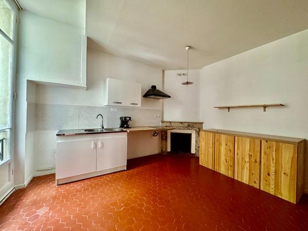 Intra Muros Avignon T2 de 55 m2 avec balcon