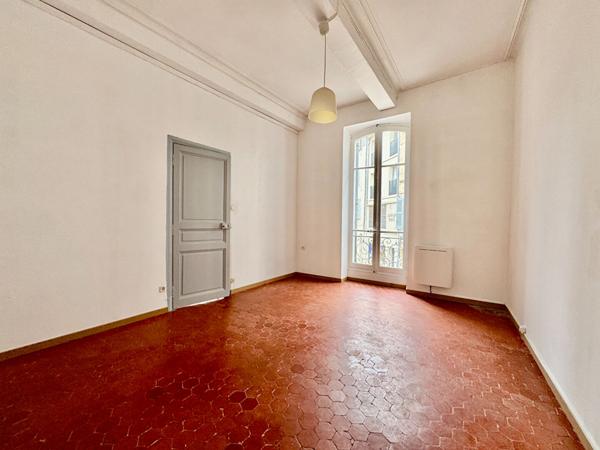 Intra Muros Avignon T2 de 55 m2 avec balcon