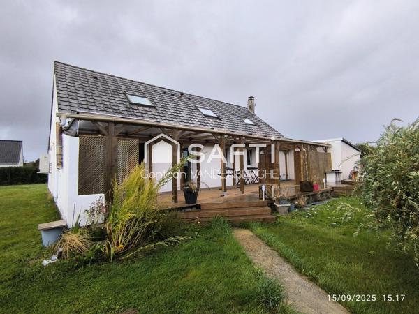 Maison individuelle semi plain pied 3 chambres et un bureau