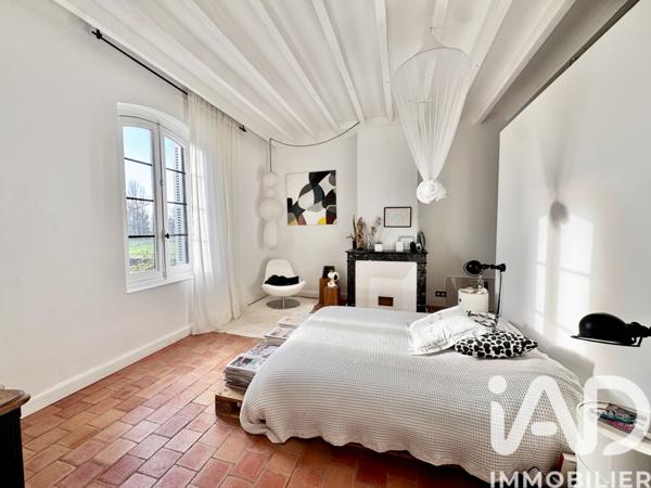 Maison à vendre 7 pièces 217 m² La Ménitré