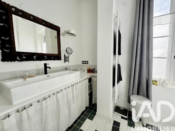 Maison à vendre 7 pièces 217 m² La Ménitré