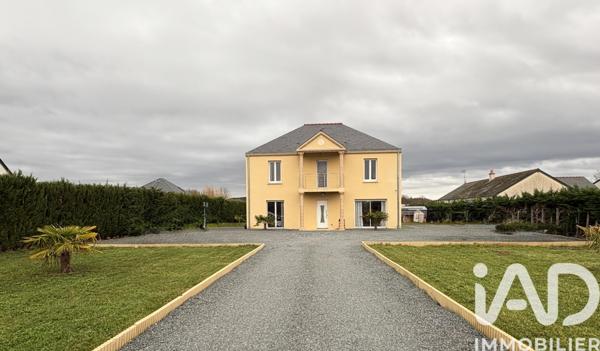 Maison à vendre 6 pièces 147 m² Brain-sur-Allonnes