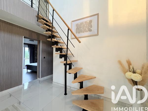 Maison à vendre 6 pièces 147 m² Brain-sur-Allonnes