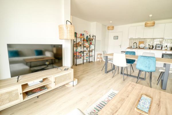 Appartement Massy 3 pièces - 2 Chambres - Terrasse et Jardin - Location MEUBLÉE