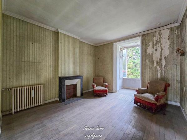 Maison à CHOLET, 49300 - 7 pièces 174m²