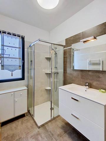 Vente                                                      Appartement
                        
                     2 pièces                      41 m2                     à Algajola