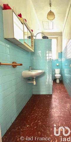 Demeure 7 pièces de 145 m² à Alès (30100)