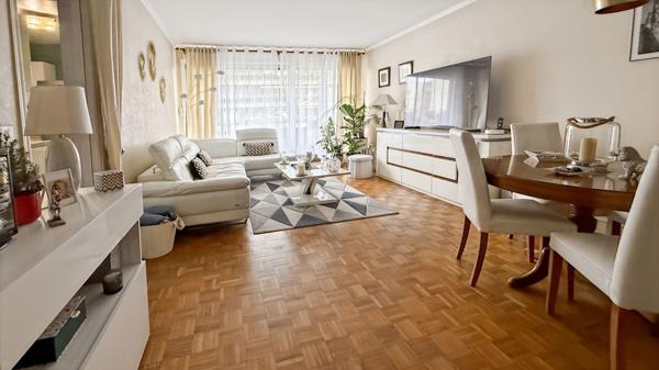 Boulogne-Billancourt T3 70 m² Balcon Parking Résidence de standing