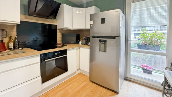 Boulogne-Billancourt T3 70 m² Balcon Parking Résidence de standing