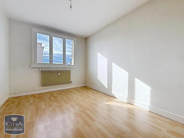 Appartement à louer 2 pièces 44m² Villeurbanne (69100)