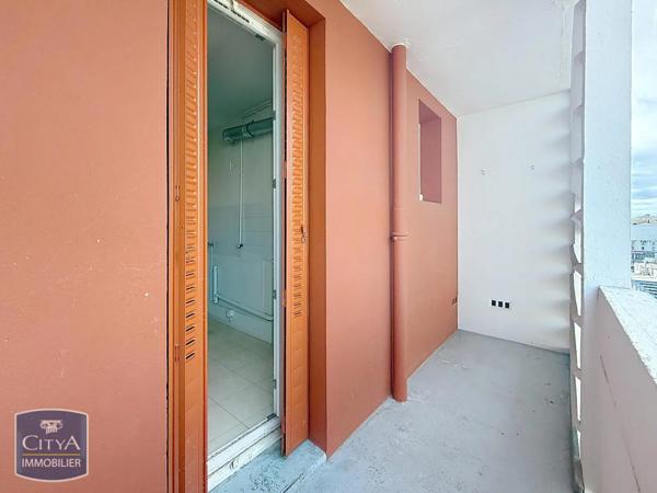 Appartement à louer 2 pièces 44m² Villeurbanne (69100)