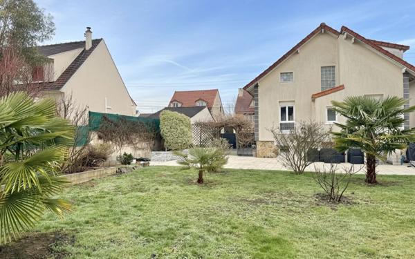 Maison à vendre    6 pièces • 127 m2 Morangis