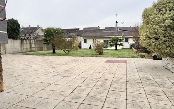 Maison à vendre    6 pièces • 127 m2 Morangis