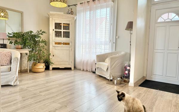 Maison à vendre    6 pièces • 127 m2 Morangis