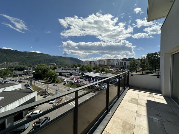 Appartement 3 pièces - 62 m² Exclusivité efficity