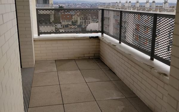 Appartement à louer    3 pièces •  Massy