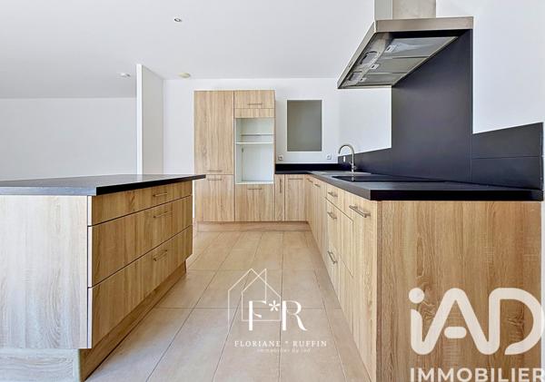 Maison à vendre 4 pièces 96 m² Morières-lès-Avignon