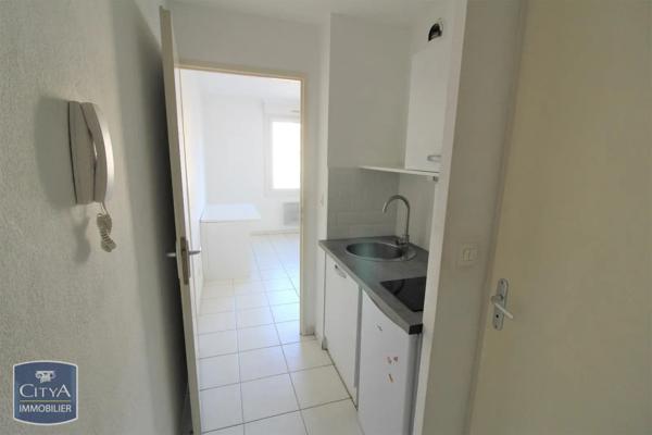 Appartement à louer 1 pièce 19m² Aix-en-Provence (13100)